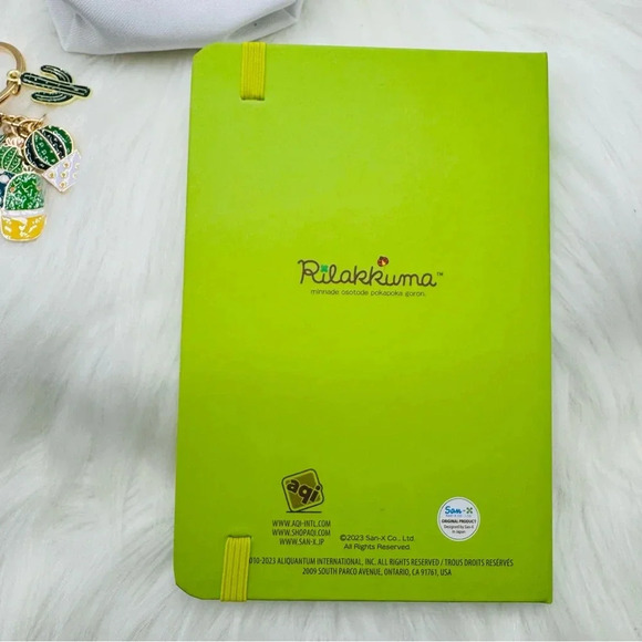 Rilakkuma Notebook & Pen W/ Green theme bundle - Picture 5 of 8